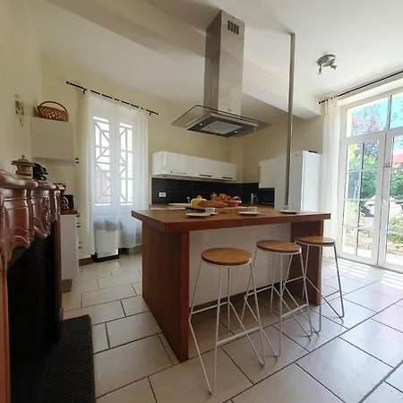 Holiday home La Maison Des Vendangeurs 6 Olonzac