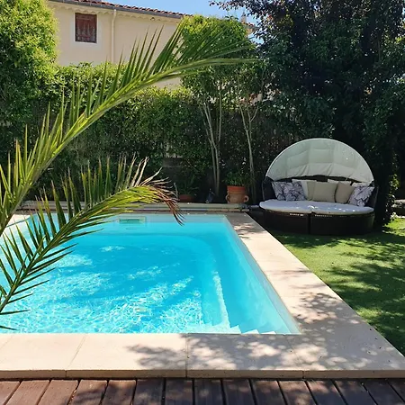 La Maison Des Vendangeurs 6 Holiday home *